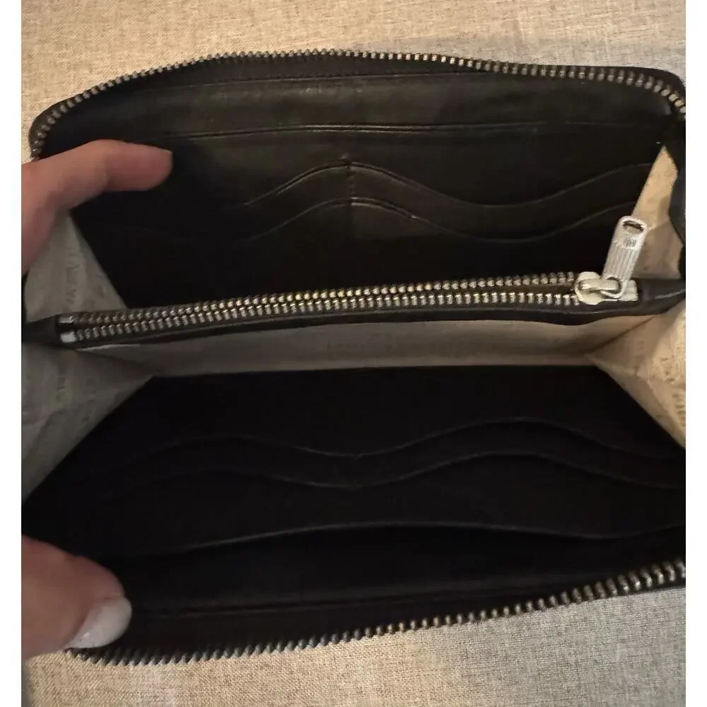 Lauren Ralph Lauren LRL Vintage Black Leather Zip-Around LXVII Wallet Clutch